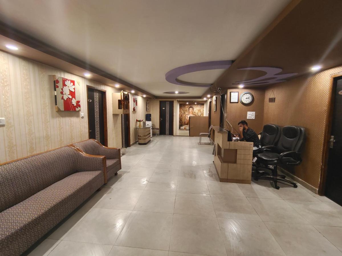 Magic Stays - Shimla Royale - Free Pickup From Railway Station Shimla Esterno foto