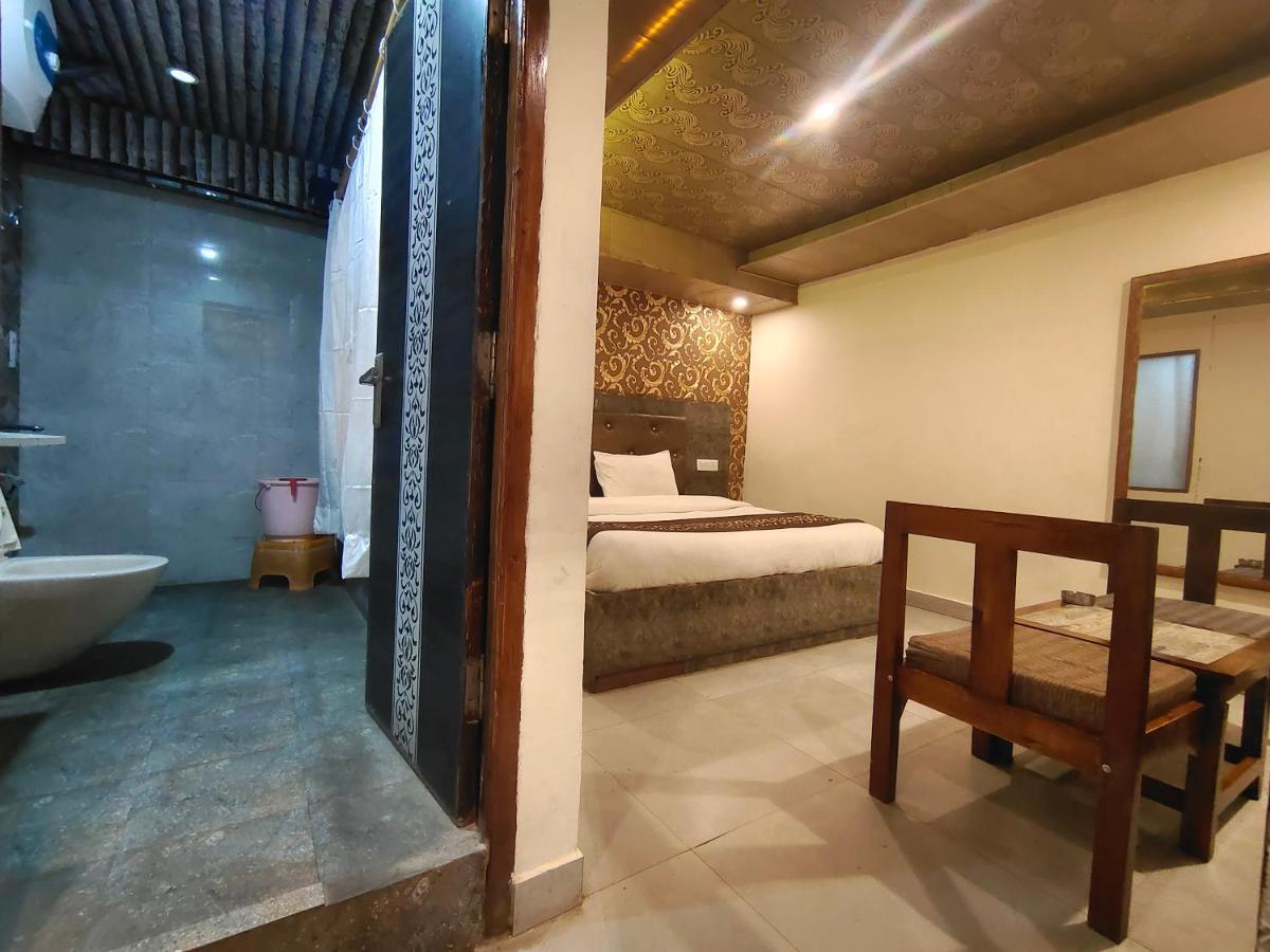 Magic Stays - Shimla Royale - Free Pickup From Railway Station Shimla Esterno foto