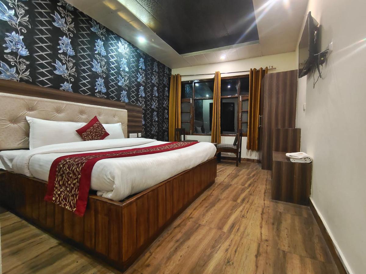 Magic Stays - Shimla Royale - Free Pickup From Railway Station Shimla Esterno foto
